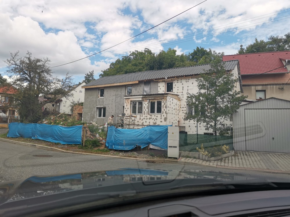 Rodinný dům Panoší Újezd – kompletní rekonstrukce - foto 87